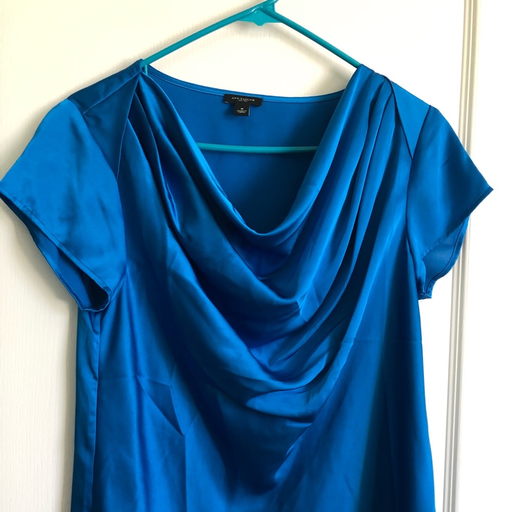 Silk royal blue scoop Ann Taylor top